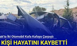 Uşak'tan son dakika: İki otomobil kafa kafaya çarpıştı: 2 kişi hayatını kaybetti